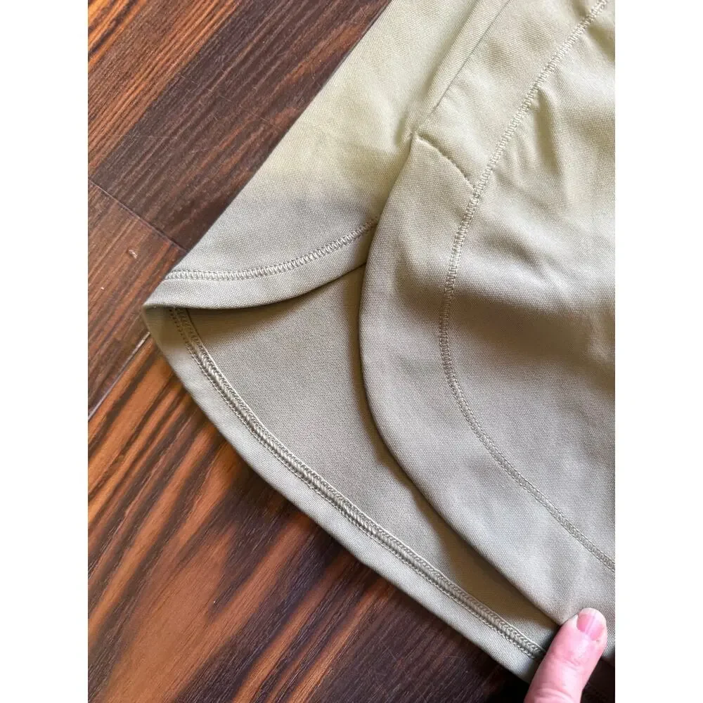 Athleta Fairway Golf Skort Size M